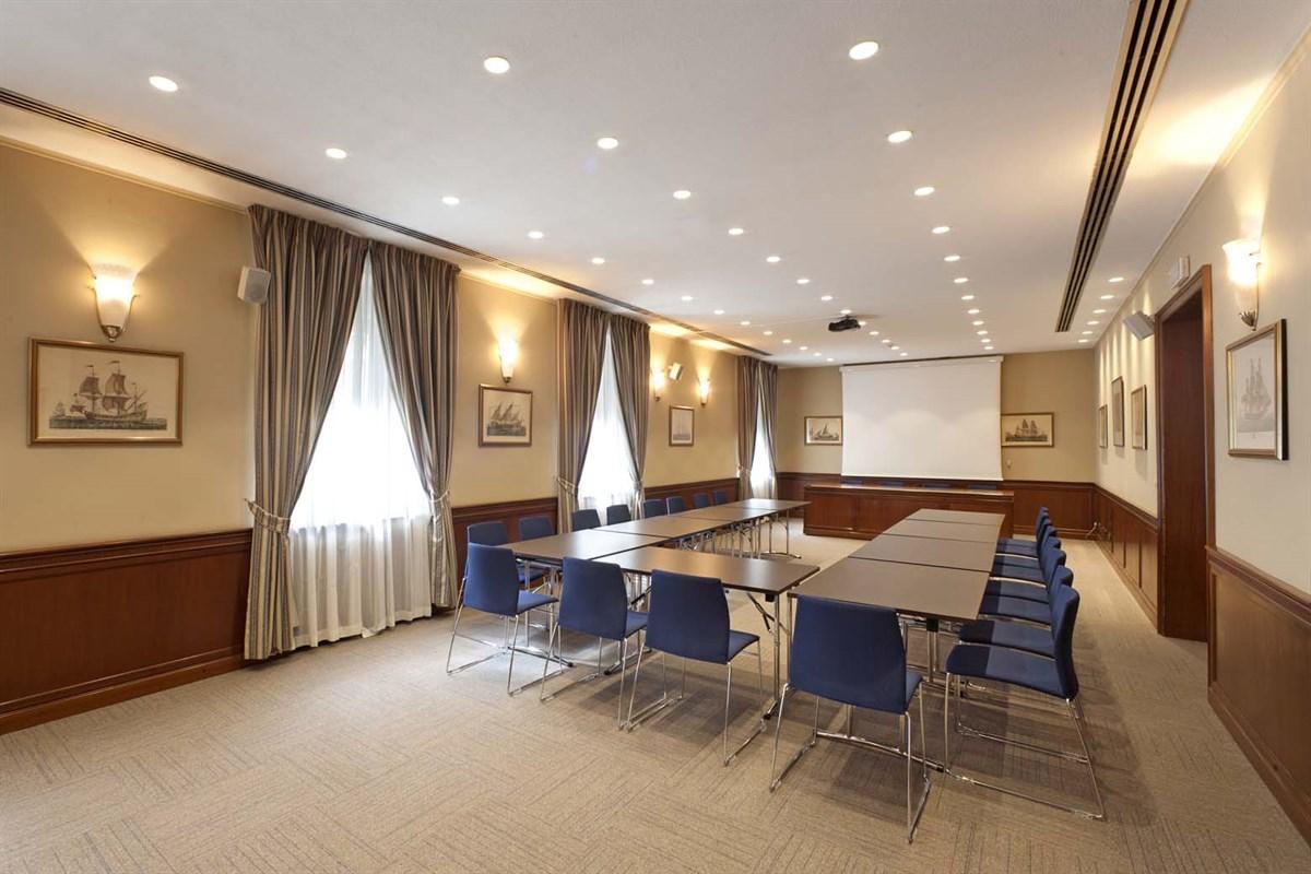 Grand Hotel Bonavia Рийека Екстериор снимка
