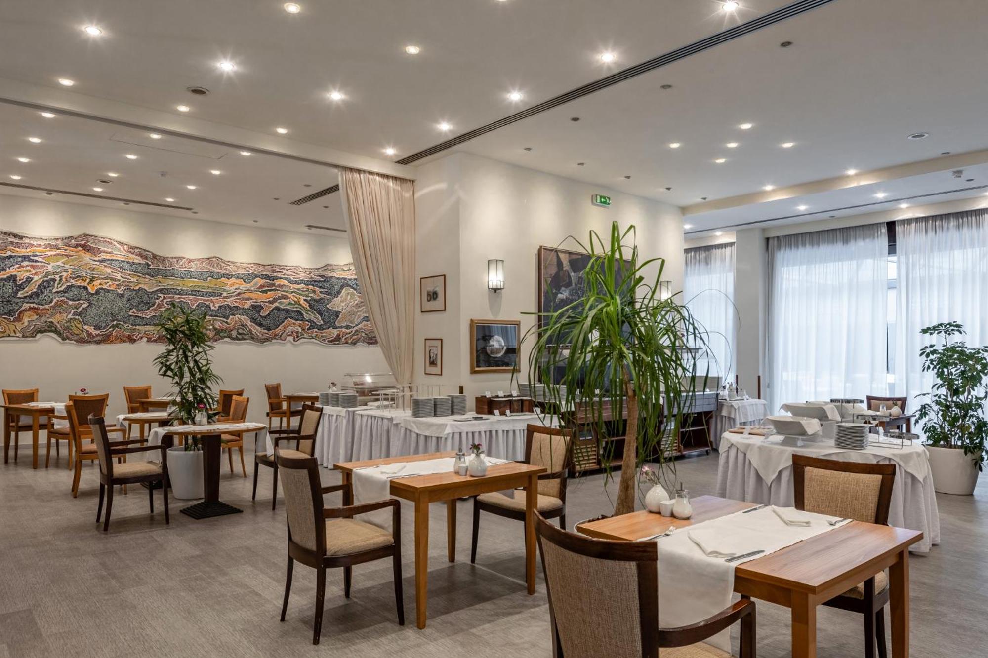 Grand Hotel Bonavia Рийека Екстериор снимка